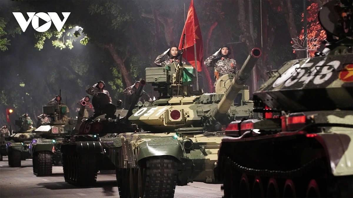 Defence and security - a driving force for development in Party’s new strategic vision